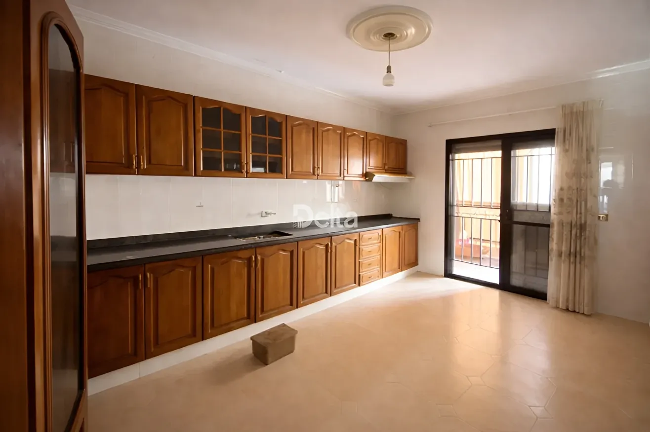 Apartment for sale in Dawhet Aramoun, Lebanon