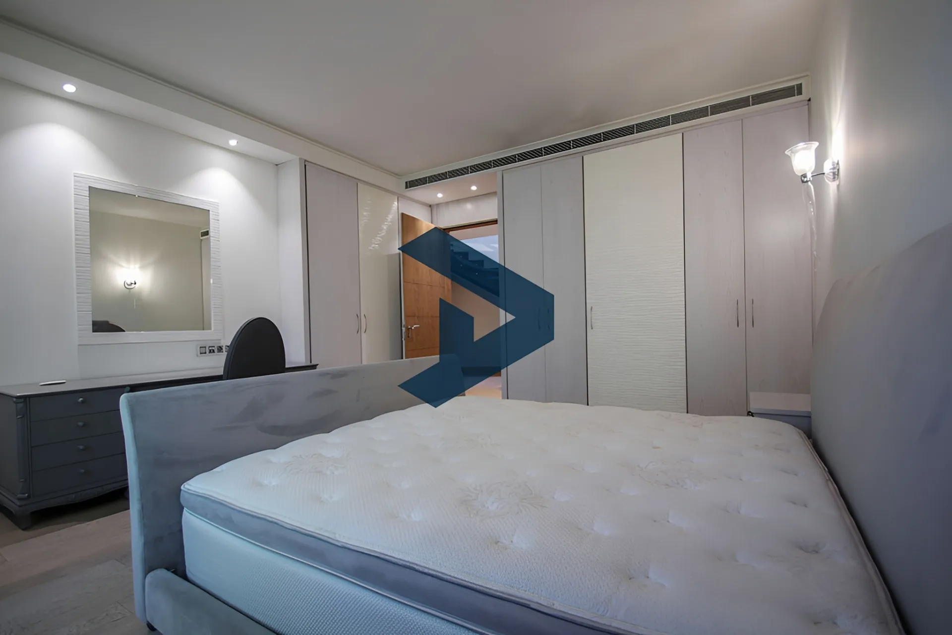 Penthouse for rent in Downtown, beirut