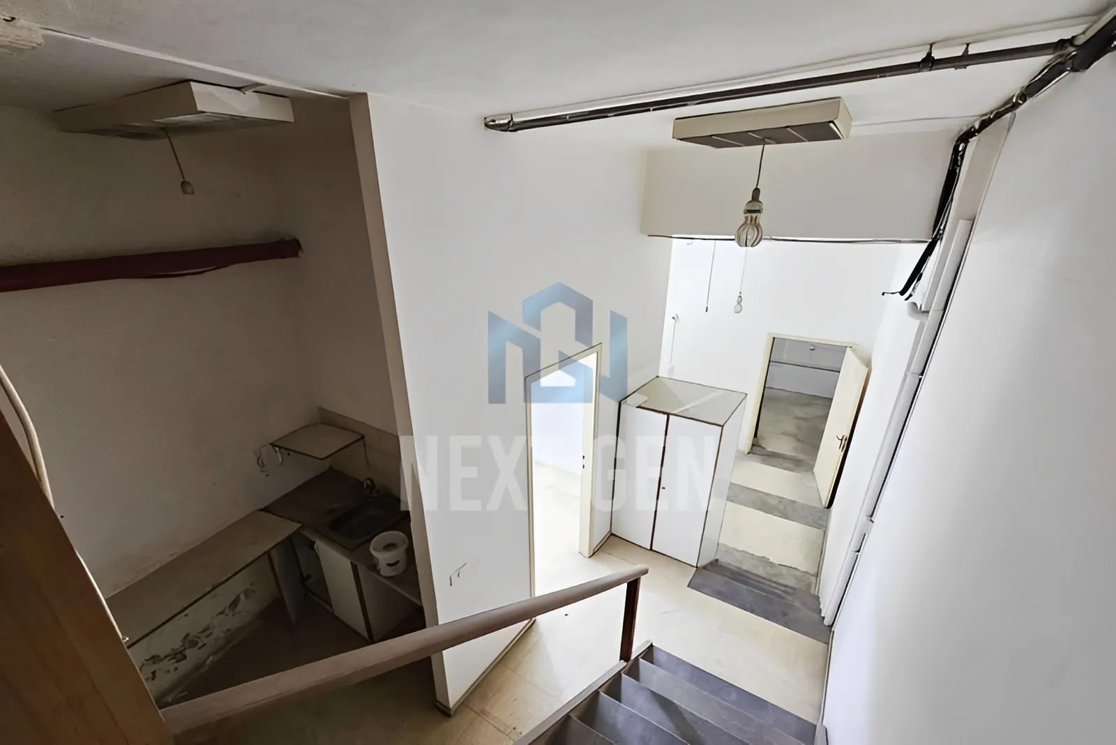 Shop for Rent in Downtown