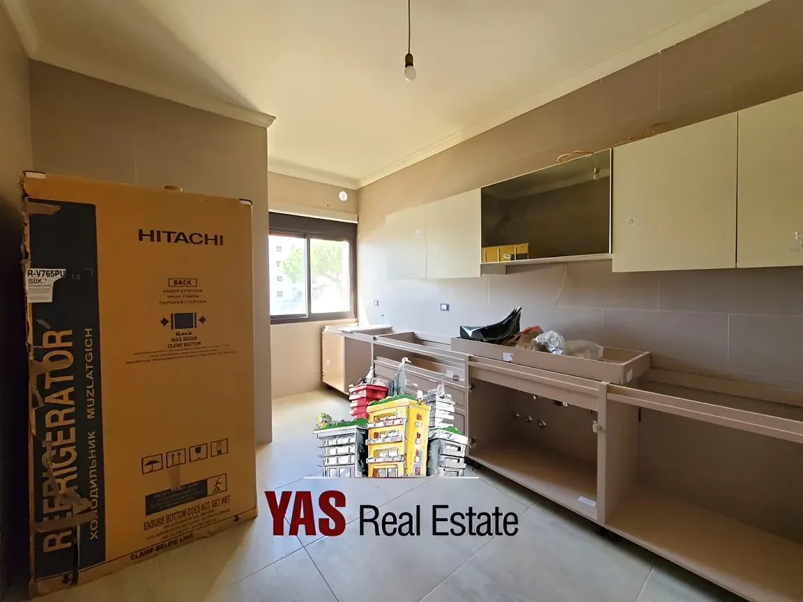 Apartment for Sale in Ballouneh