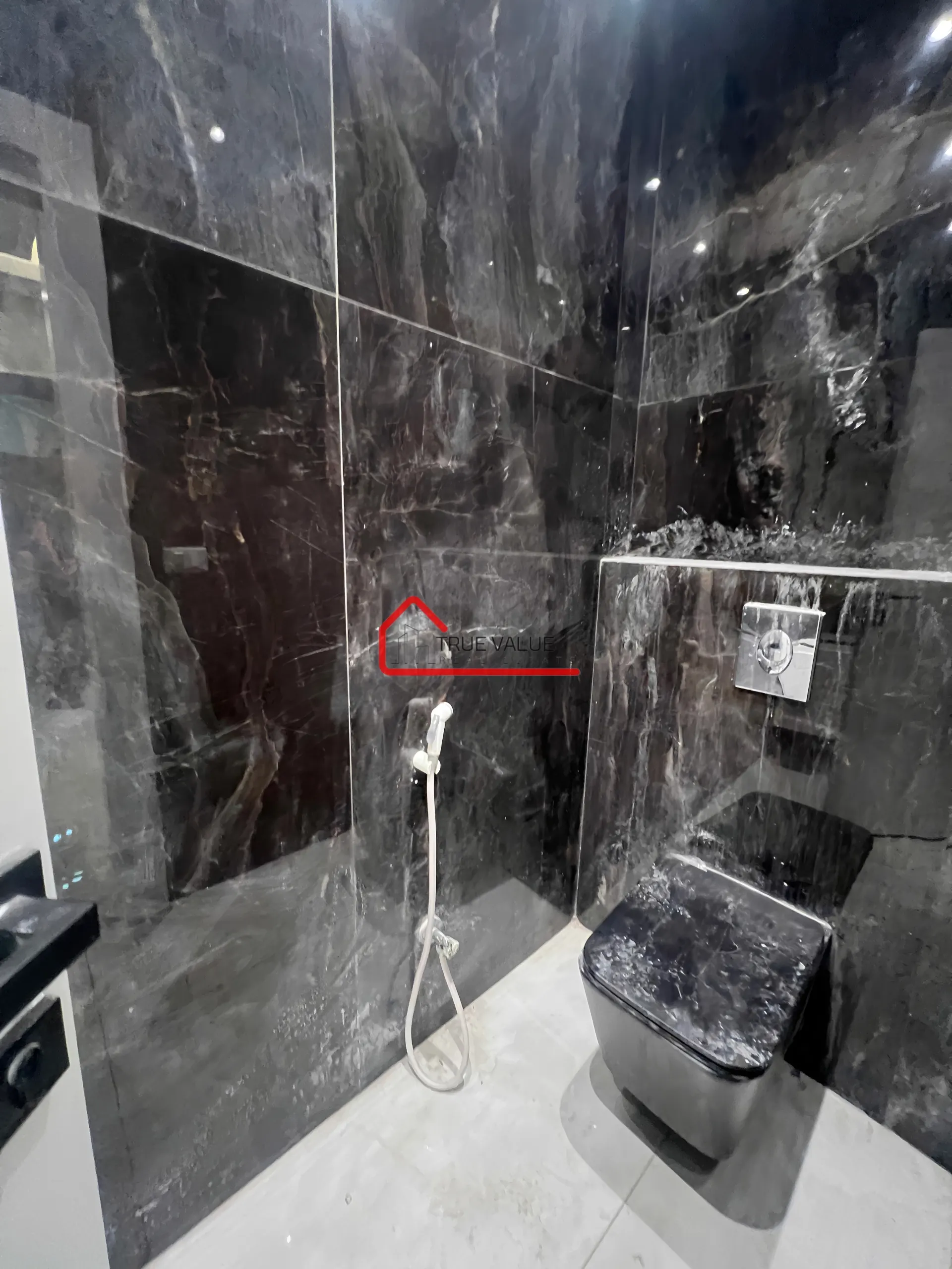 Apartment for sale in Dawhet el hoss, aley, lebanon