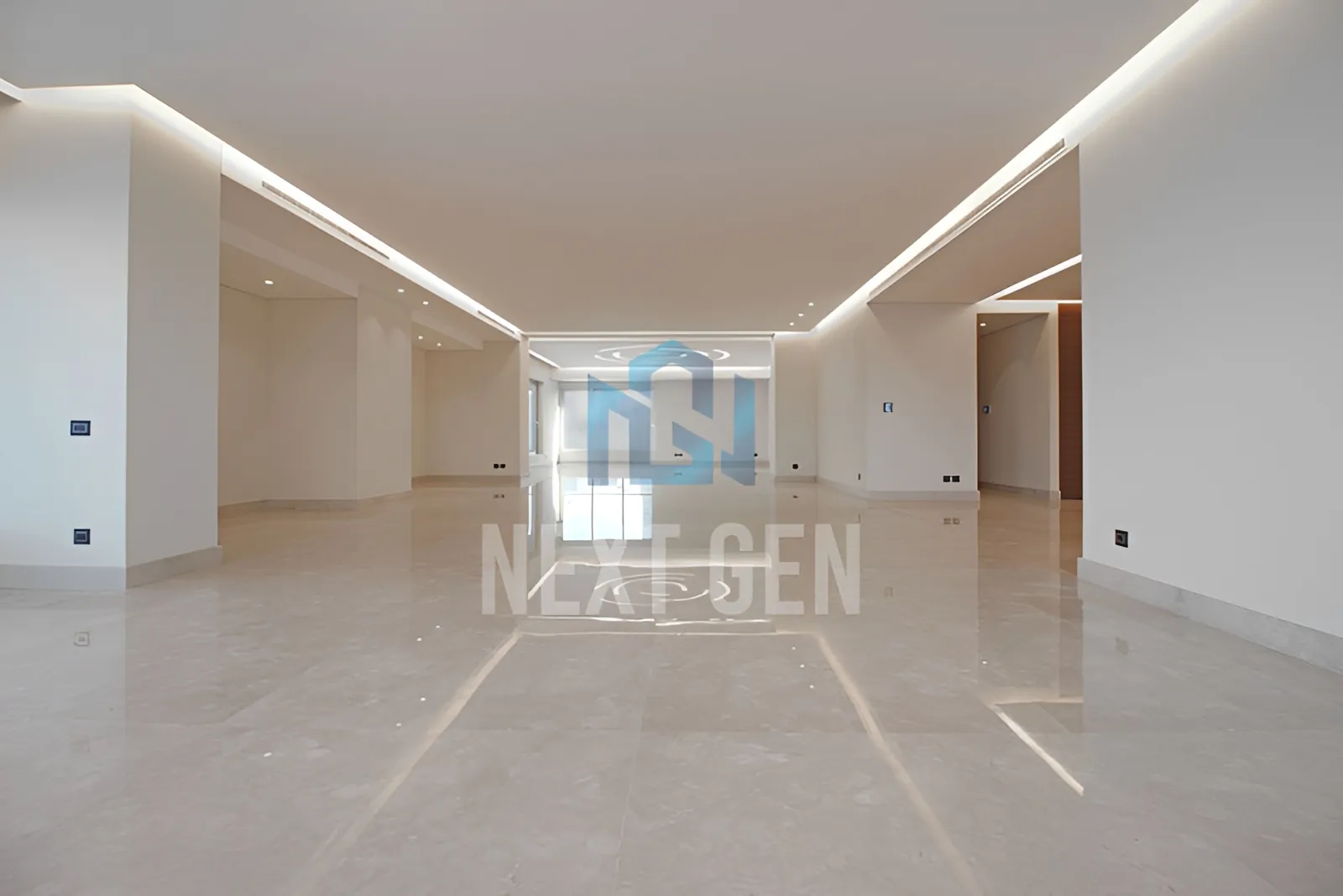 Apartment for Rent in Ain Al Mraiseh - 4 bed, 6 bath