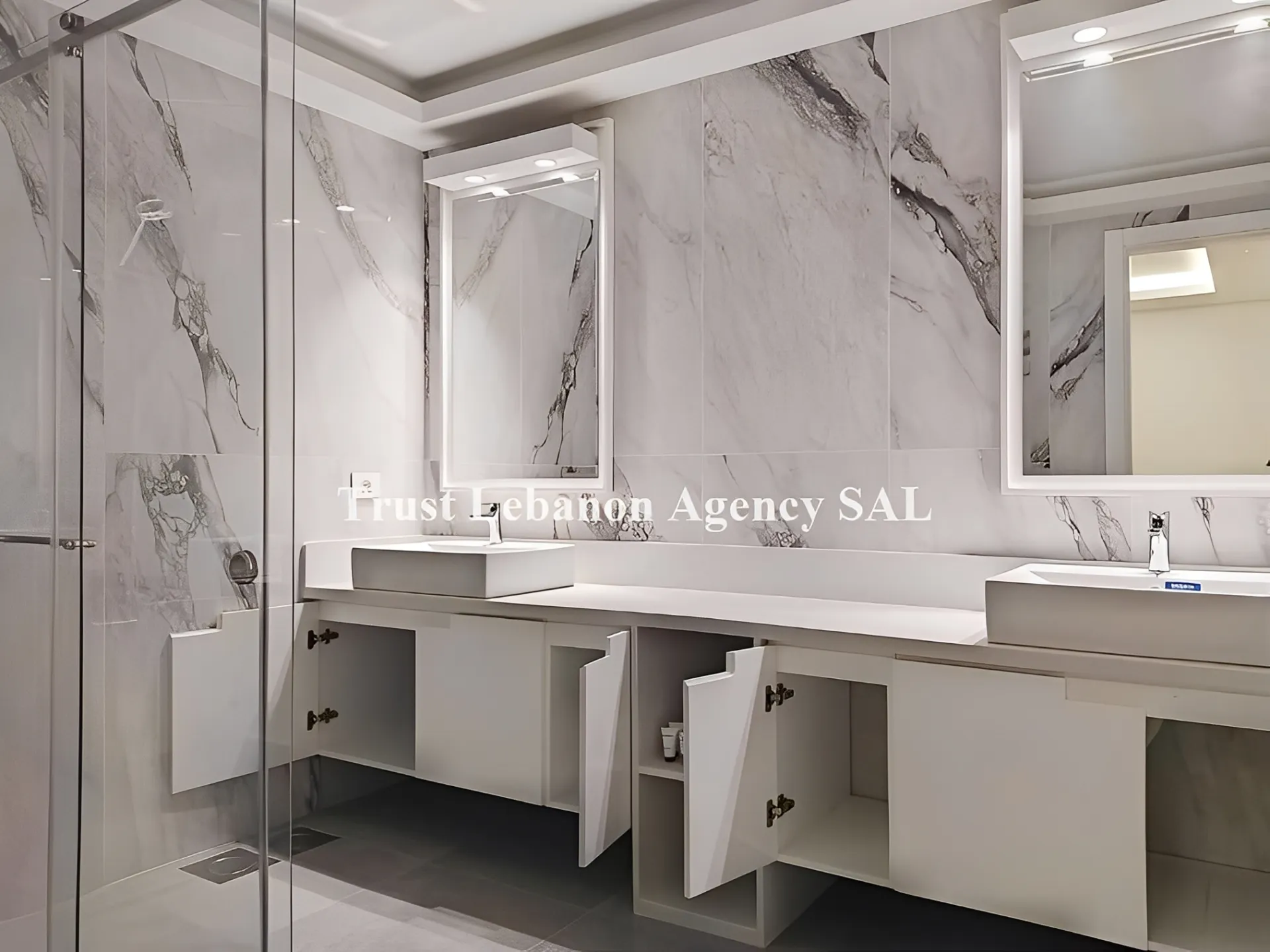 Apartment for Sale in Metn Kanabet Broumana Lebanon - 4 bed, 5 bath