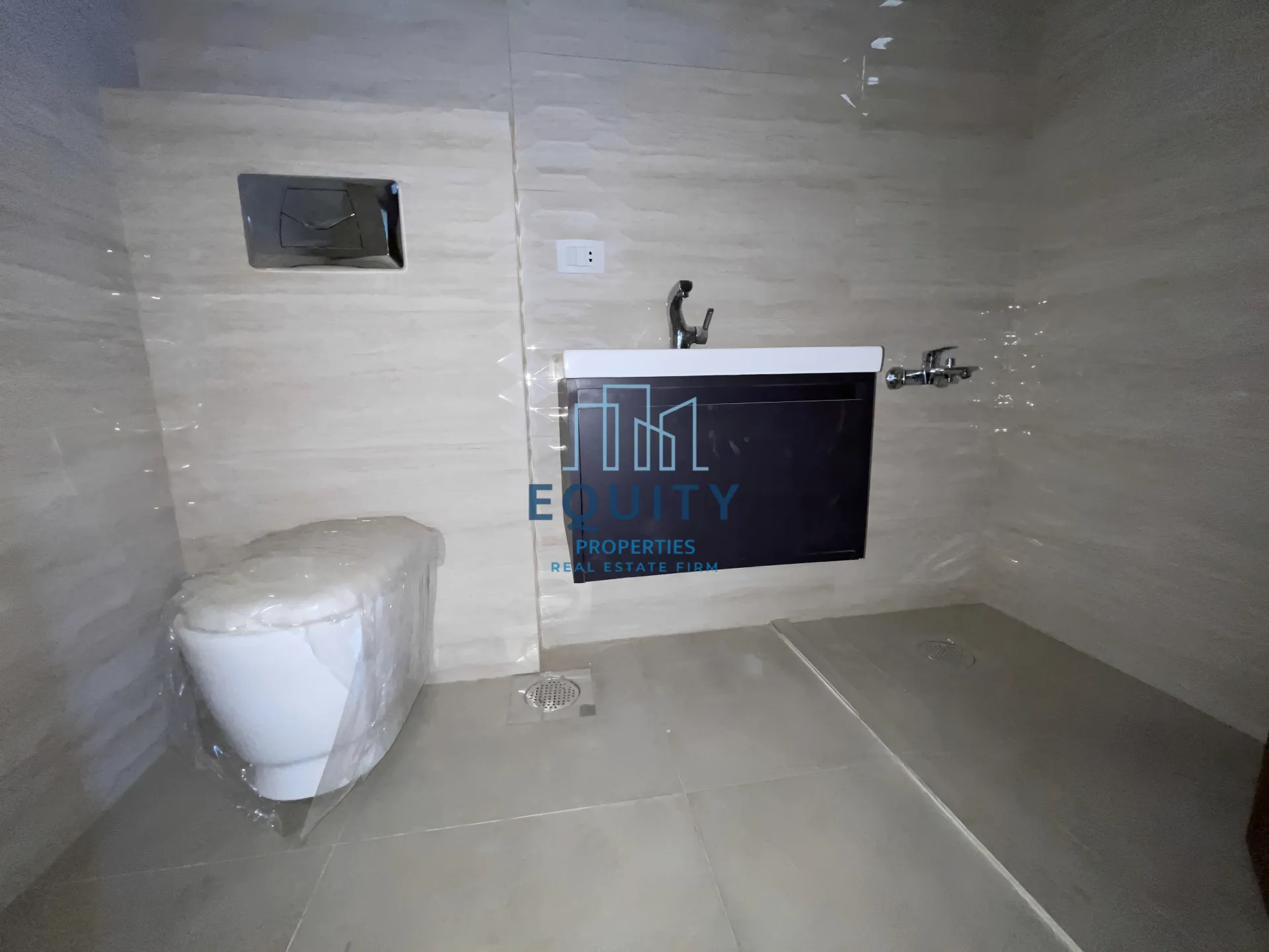 Apartment for sale in Zouk Mosbeh - 3 bed, 4 bath