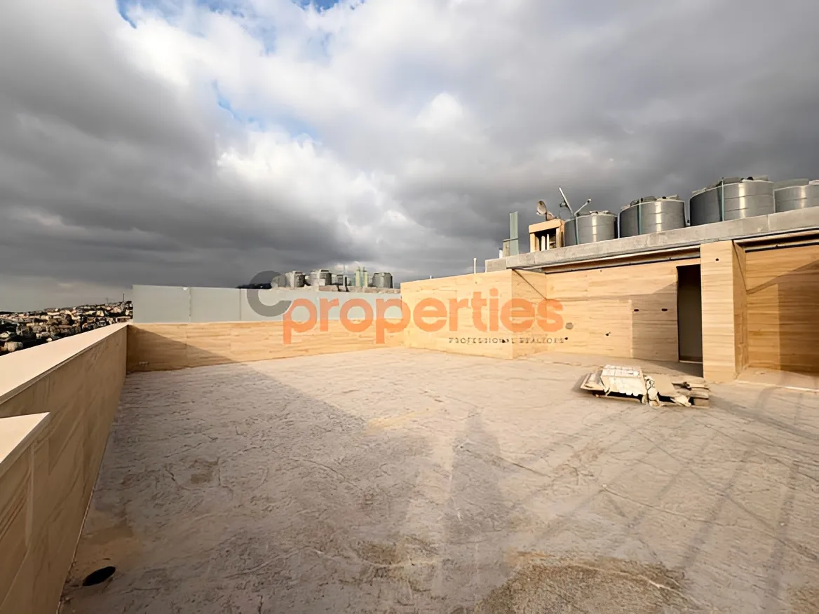 Apartment for Rent in Louaizeh