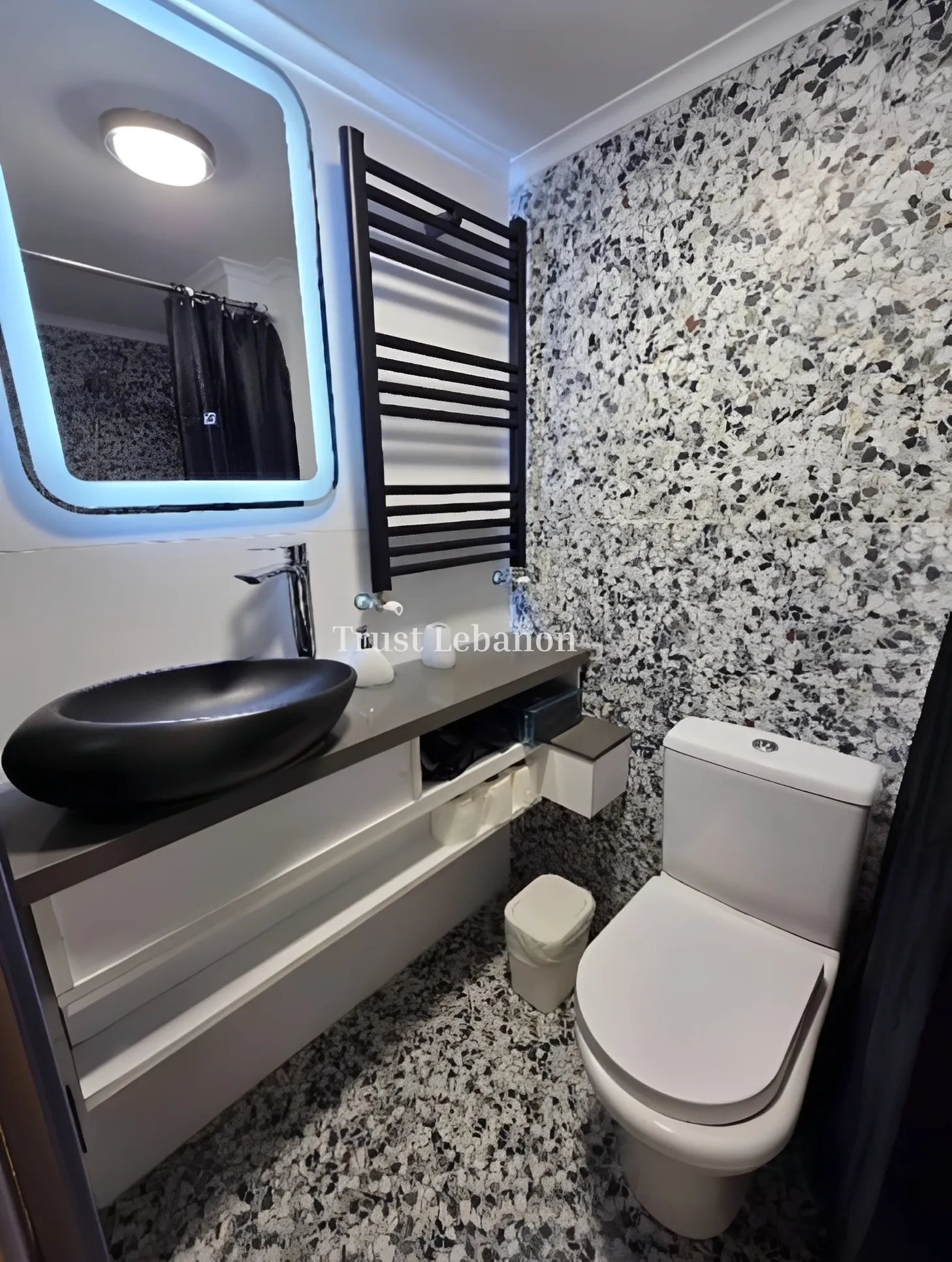Apartment for rent in Gemmayzeh, Beirut, Lebanon - 1 bed, 1 bath