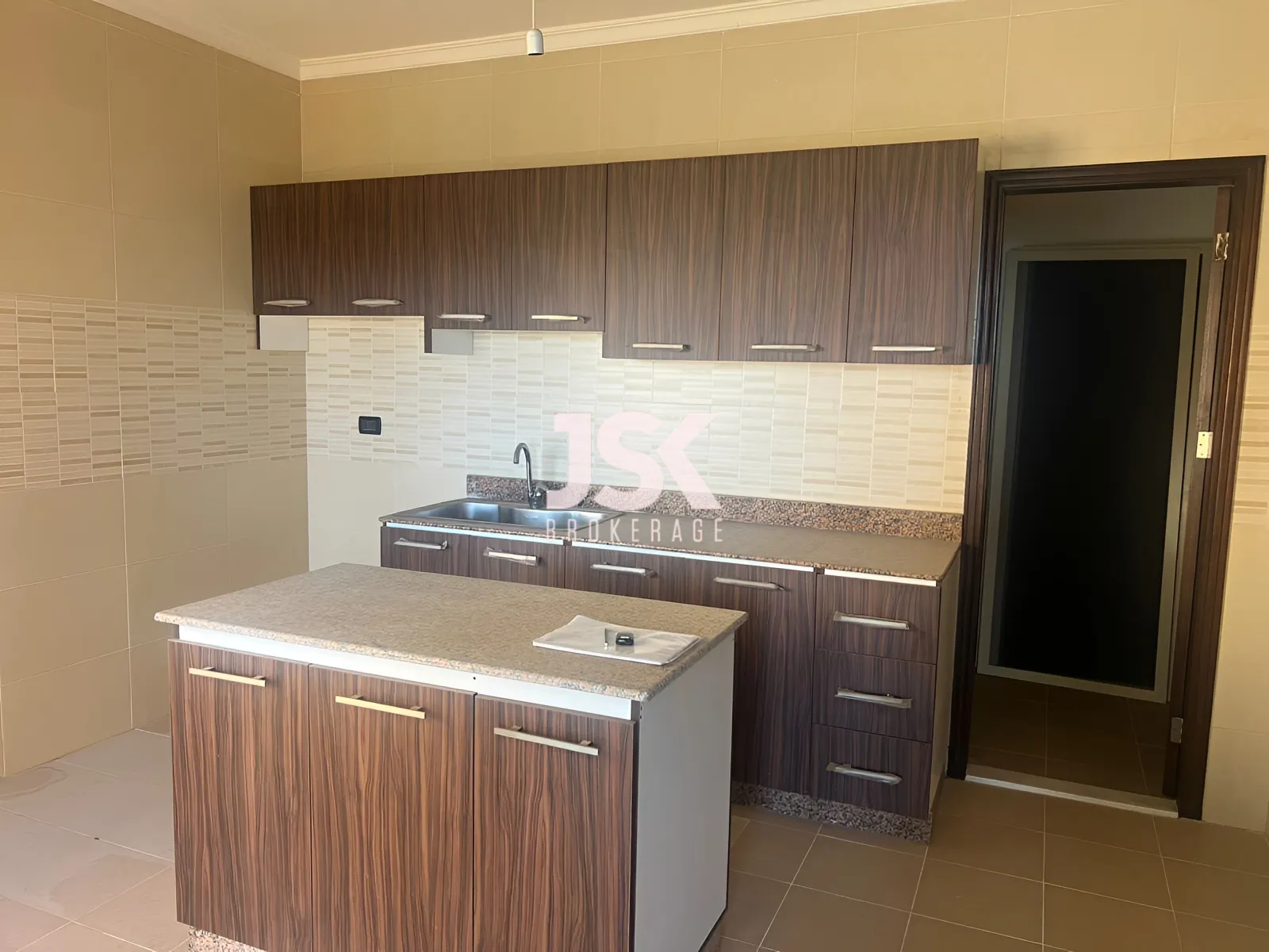 Apartment for Sale in Bchamoun