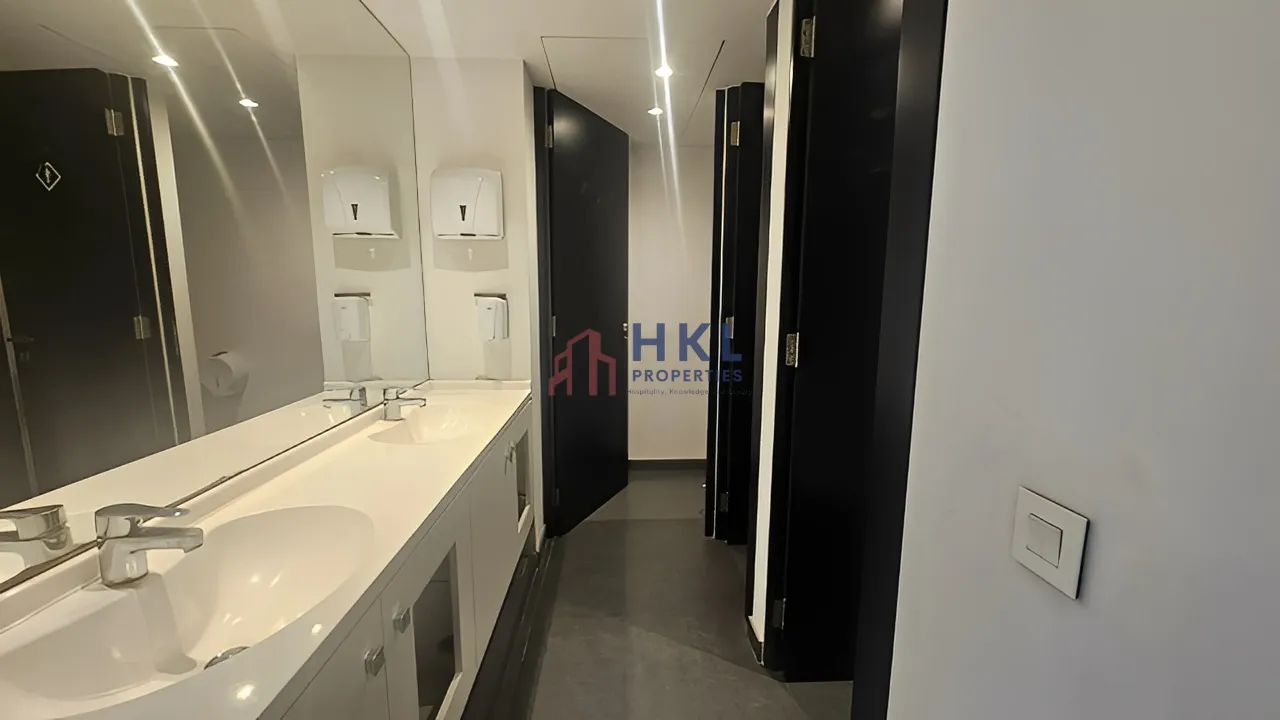 Office for Sale in Sanayeh, Beirut, Lebanon