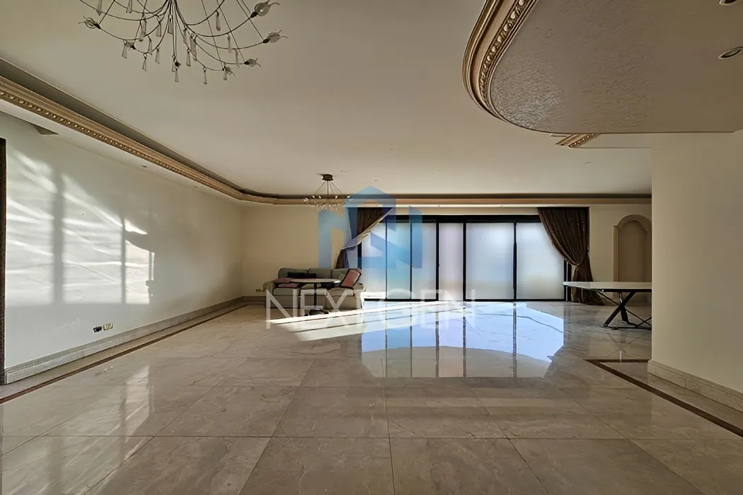 Apartment for Sale in Ramlet El Baida - 4 bed, 6 bath