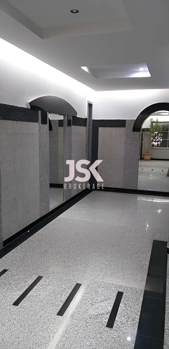 Apartment for Sale in Zouk Mosbeh, Lebanon - 3 bed
