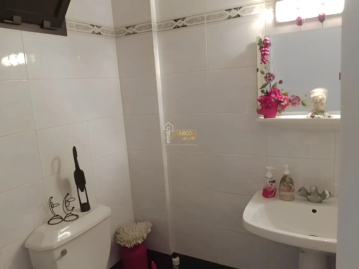 Apartment for Sale in Haret Sakher