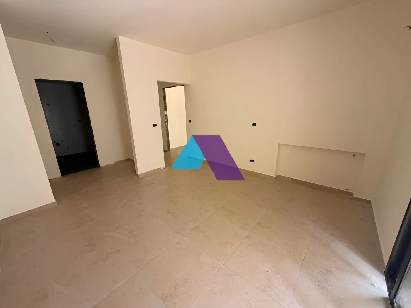 Apartment for sale in Ballouneh, Lebanon