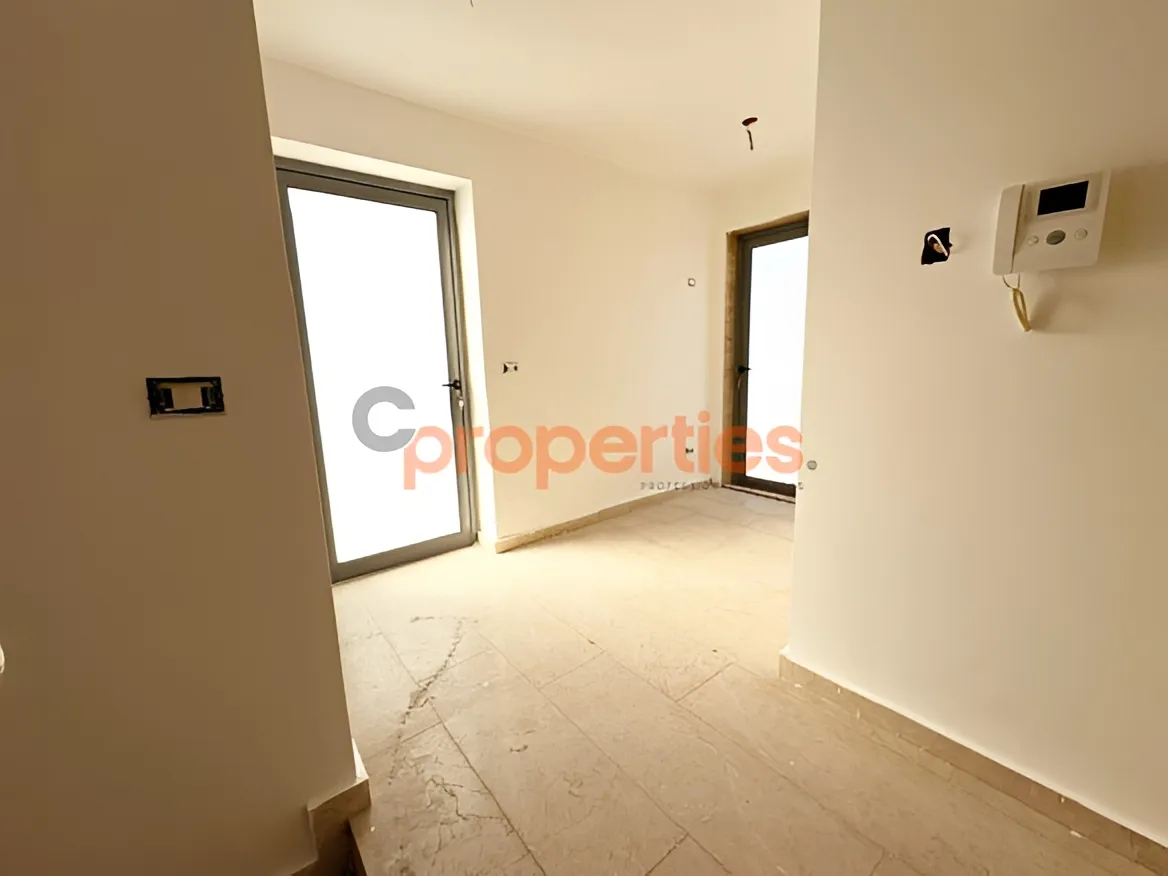 Apartment for Rent in Louaizeh