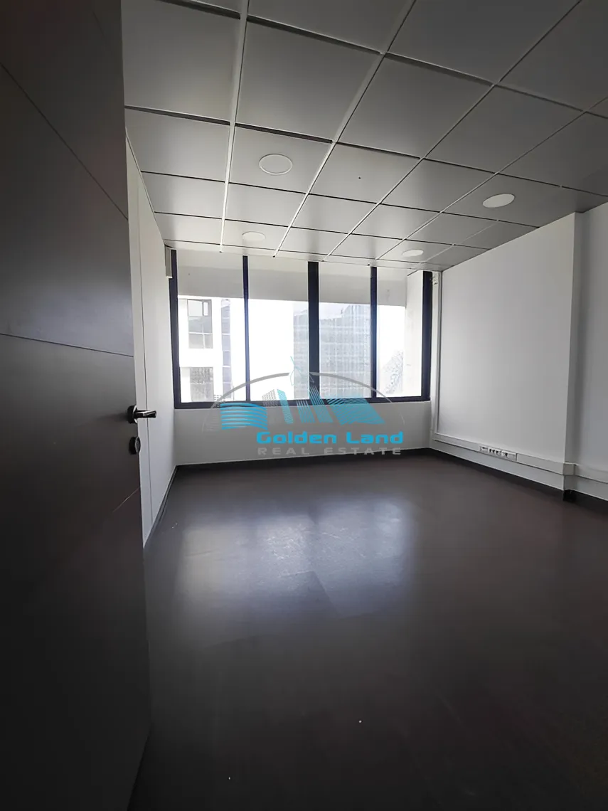 Office for rent in Jal El Dib