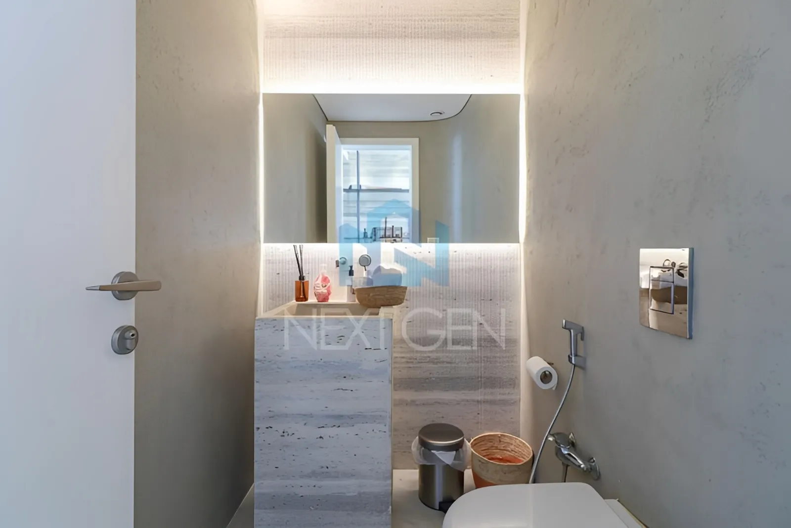 Apartment for Sale in Ain Al Tineh