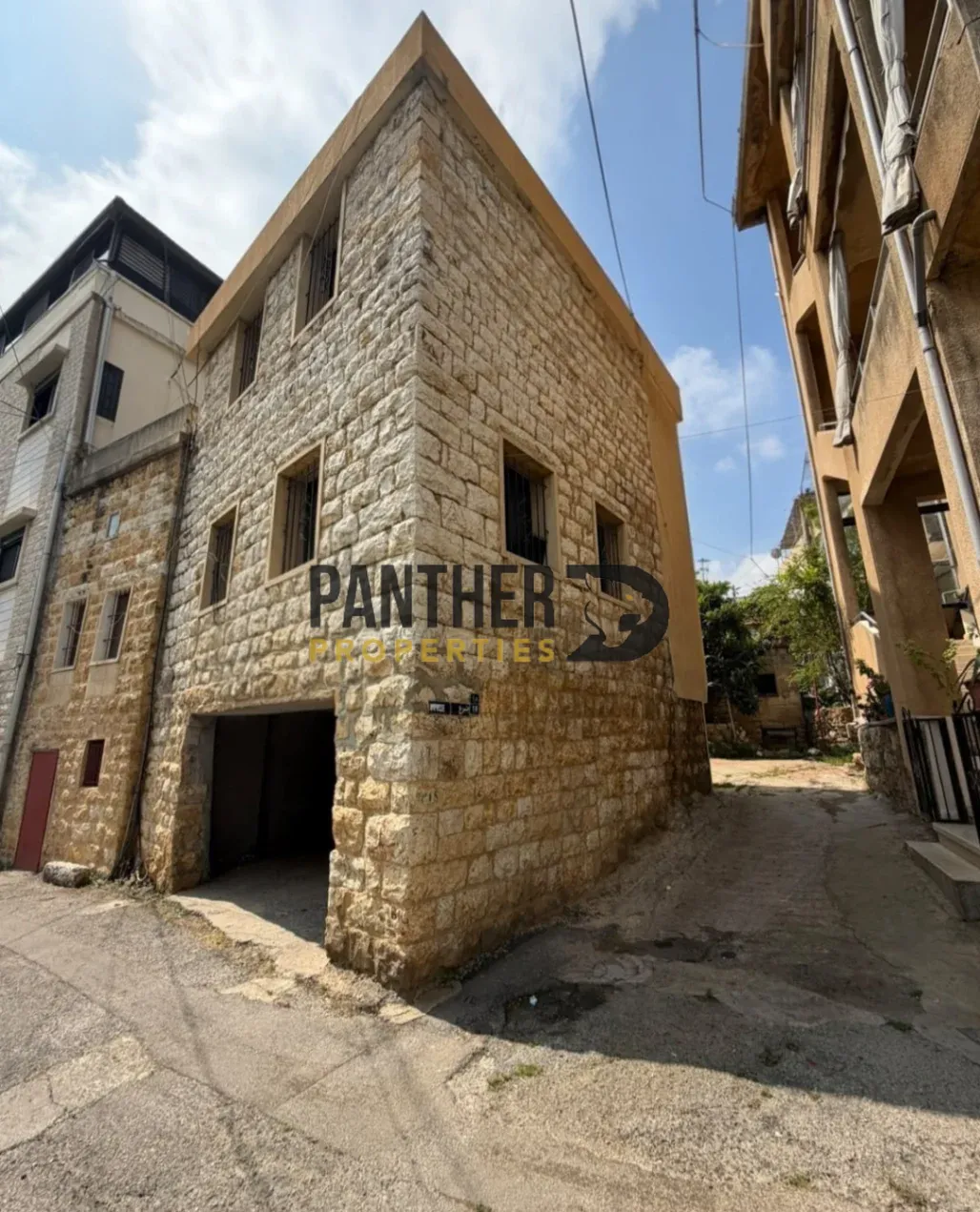 Apartment for sale in Houmal, Lebanon - 2 bed, 2 bath