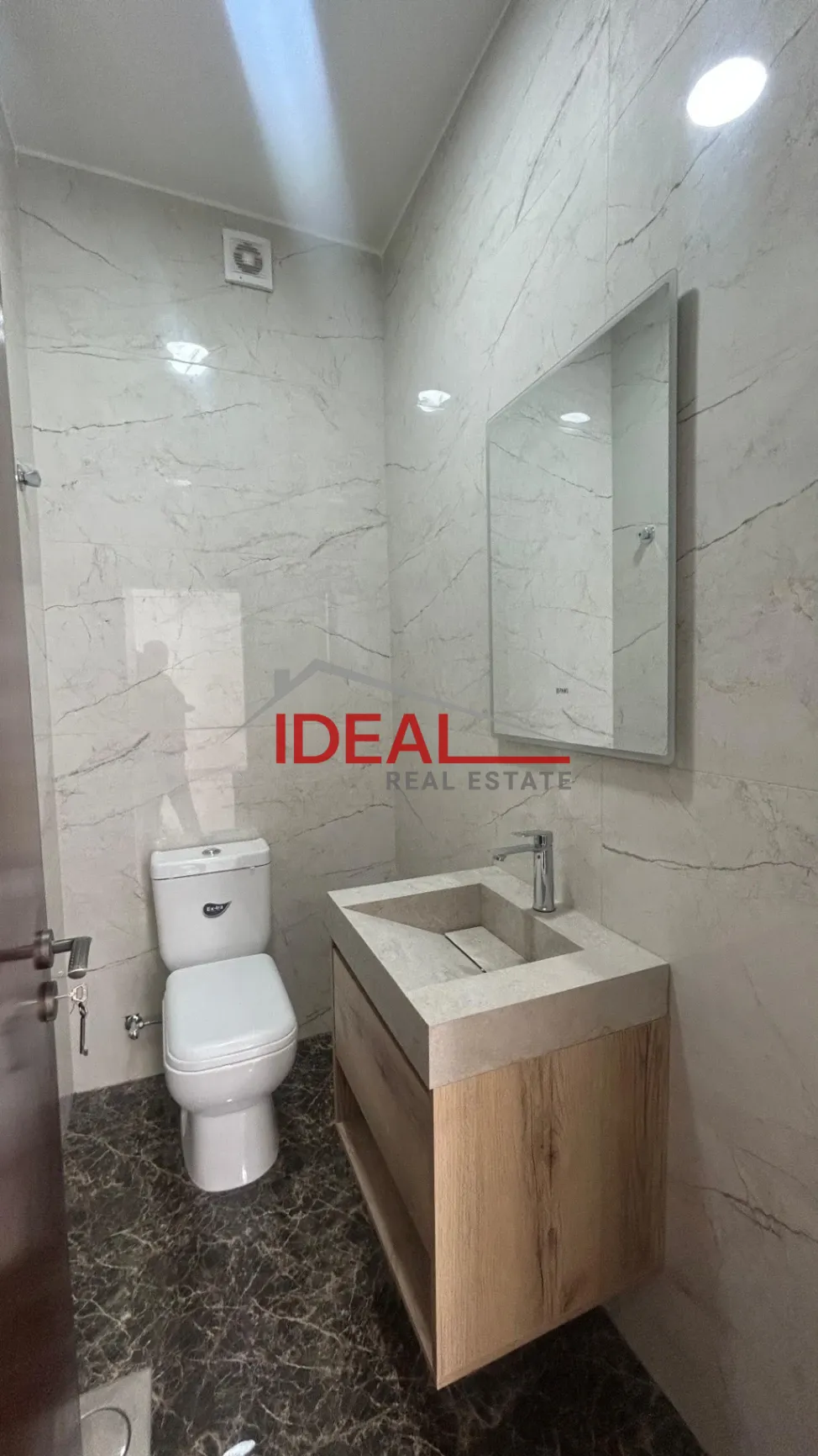 Apartment for sale in Zouk Mosbeh, Lebanon - 3 bed, 4 bath