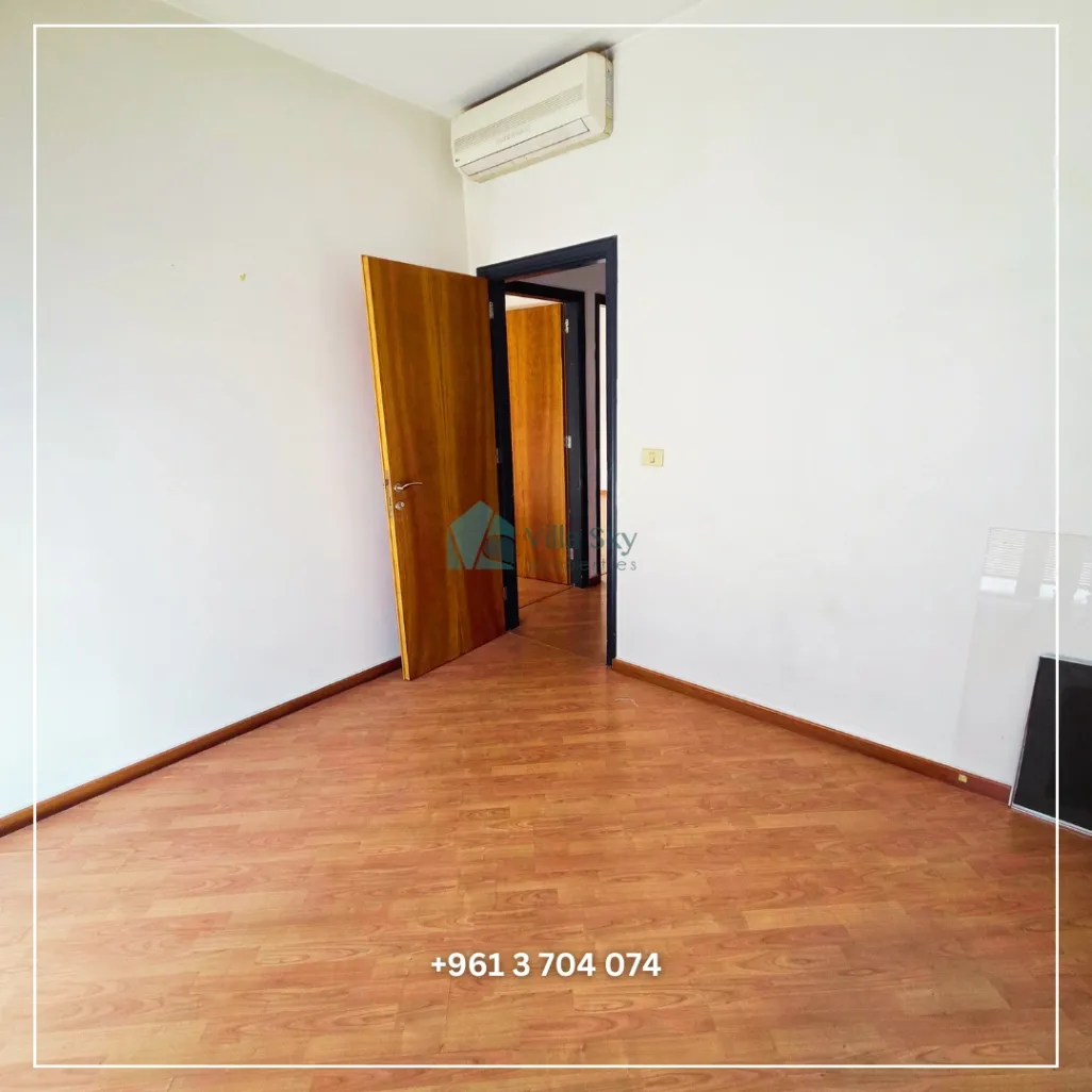 Clinic for rent in Sin El Fil, Lebanon