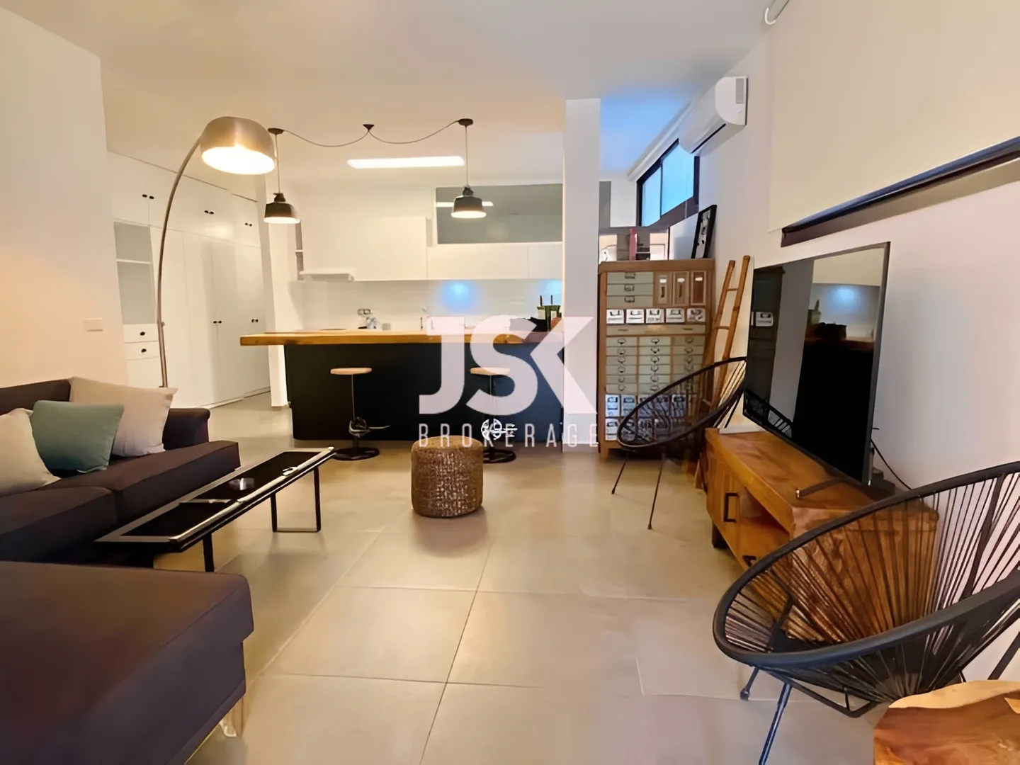 Apartment for Rent in Batroun, Lebanon - 1 bed, 1 bath