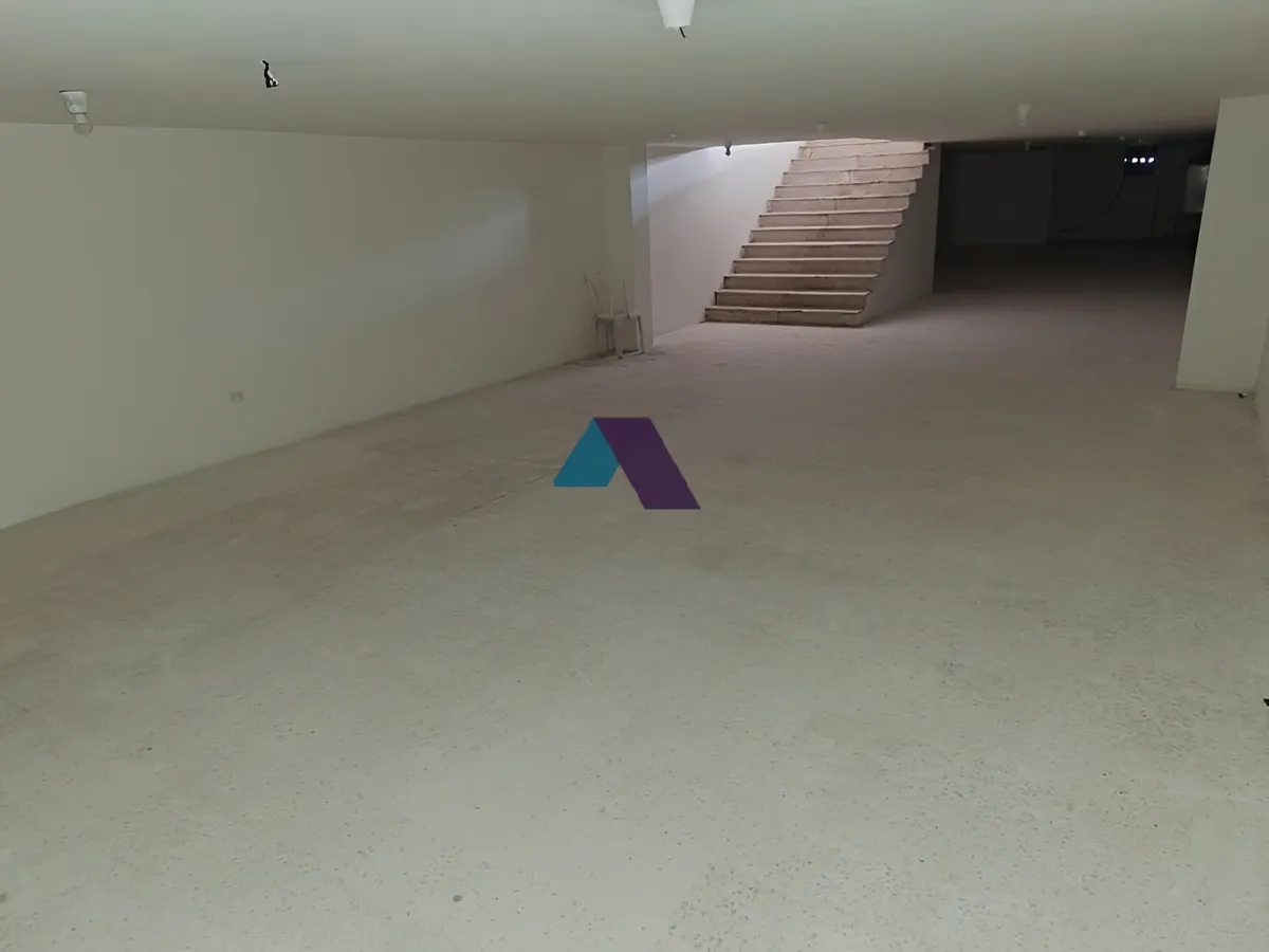 Shop for sale in Mansourieh