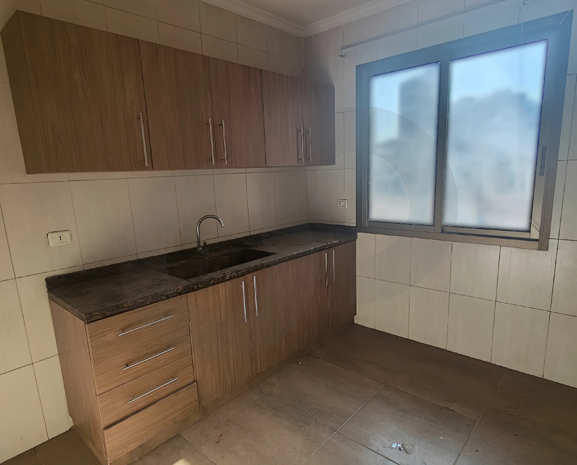 Apartment for Sale in Tariq El Jdideh - 2 bed, 2 bath
