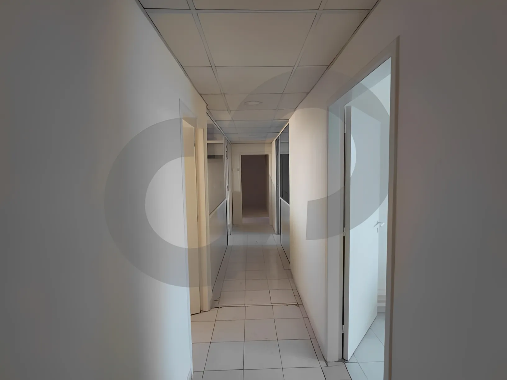 Office for rent in Daoura