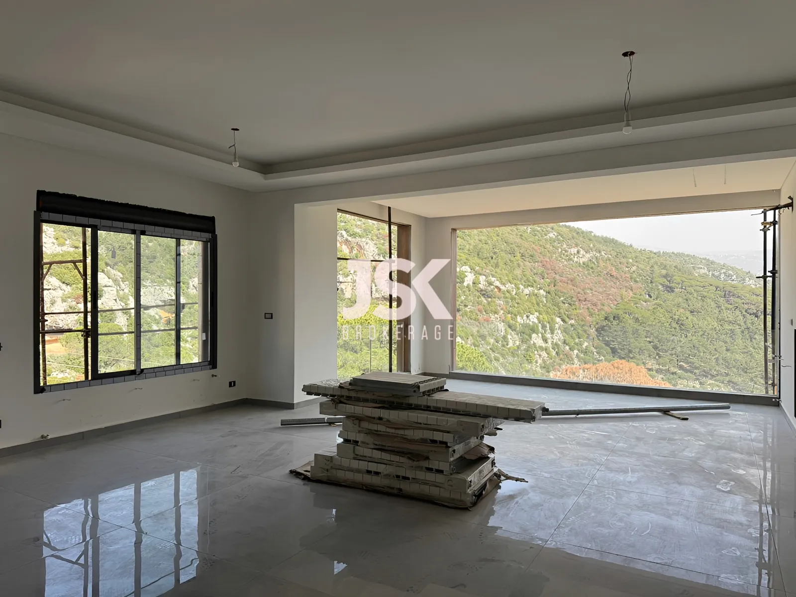 Apartment for Sale in Baabdat