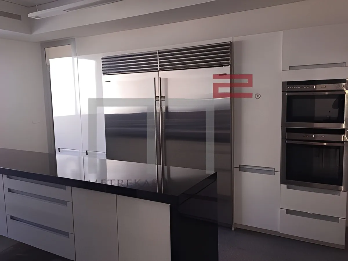 Apartment for Sale in Ashrafieh Beirut Lebanon - 4 bed, 6 bath