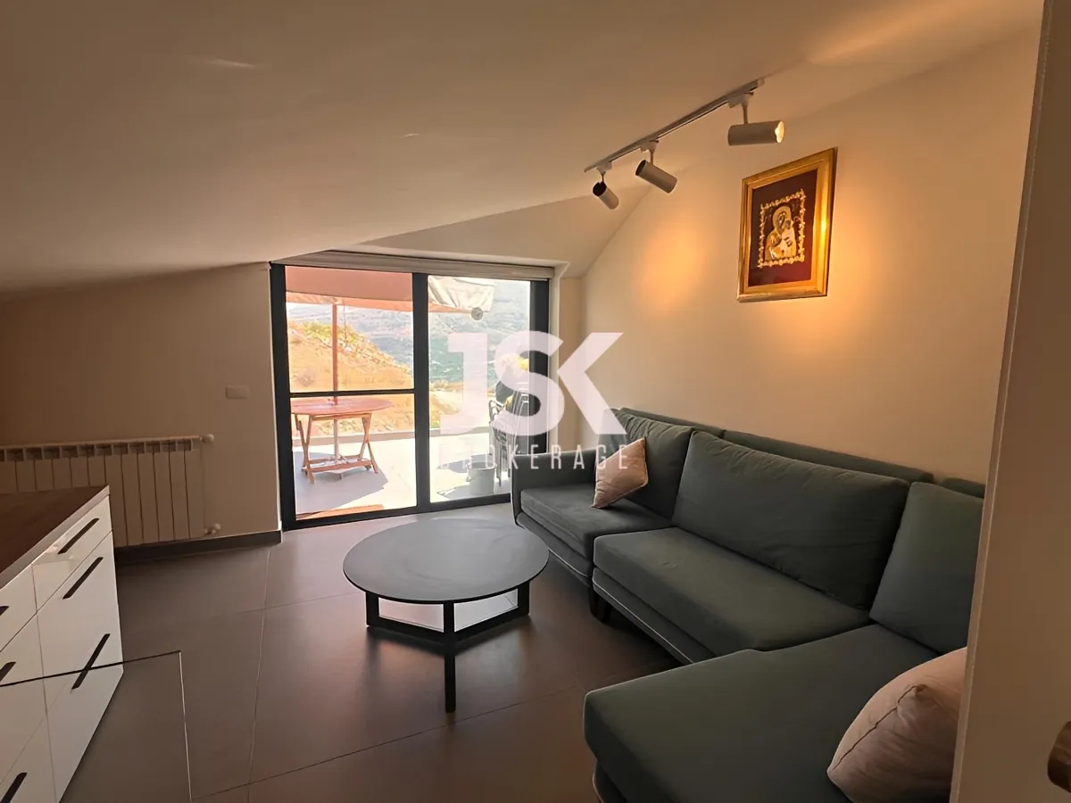 Chalet for Sale in Zaarour