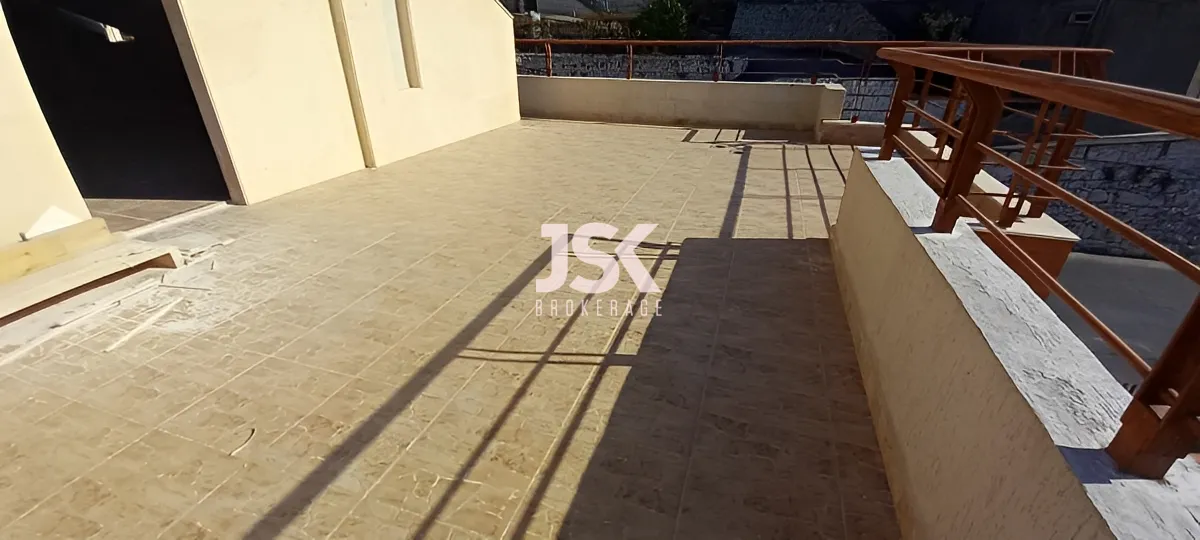 Apartment for Sale in Chnaneir, Lebanon