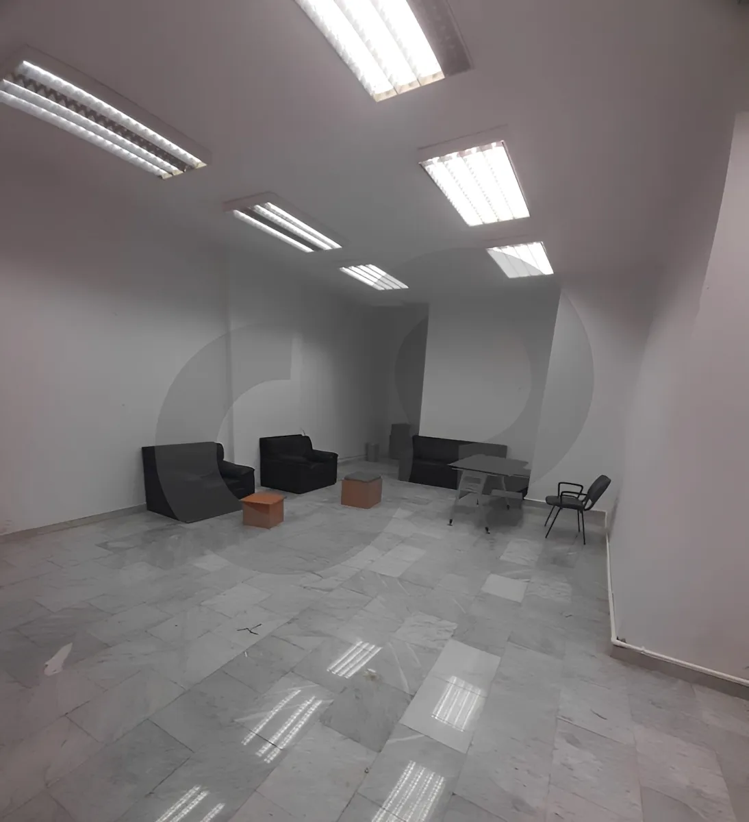 Warehouse for Sale in Mar Elias