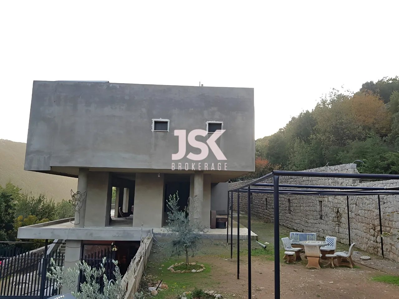 Land for Sale in Chahtoul