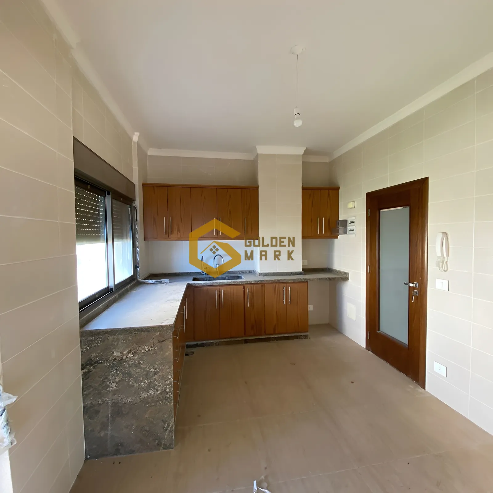 Duplex for Sale in Blat
