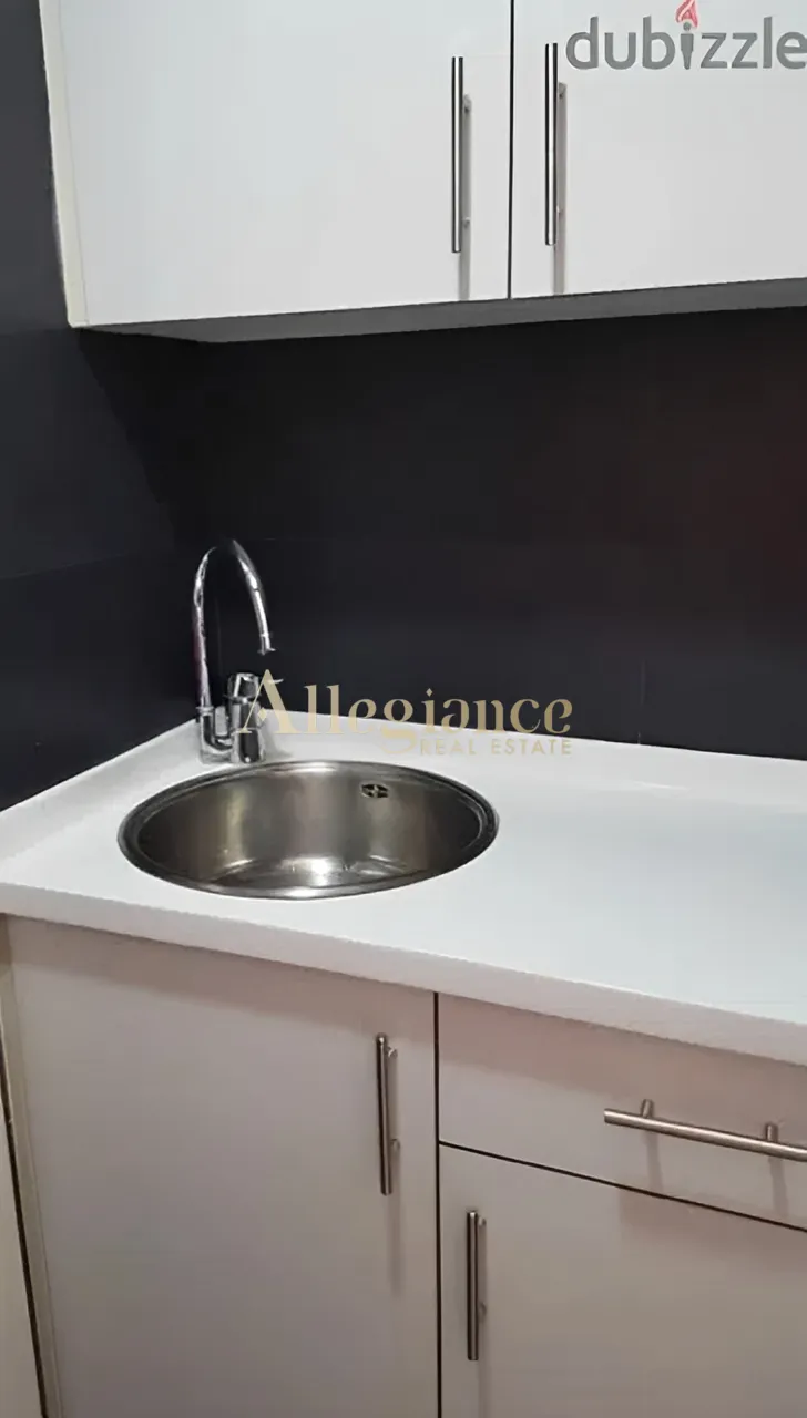 Office for rent in Dawrat, Lebanon