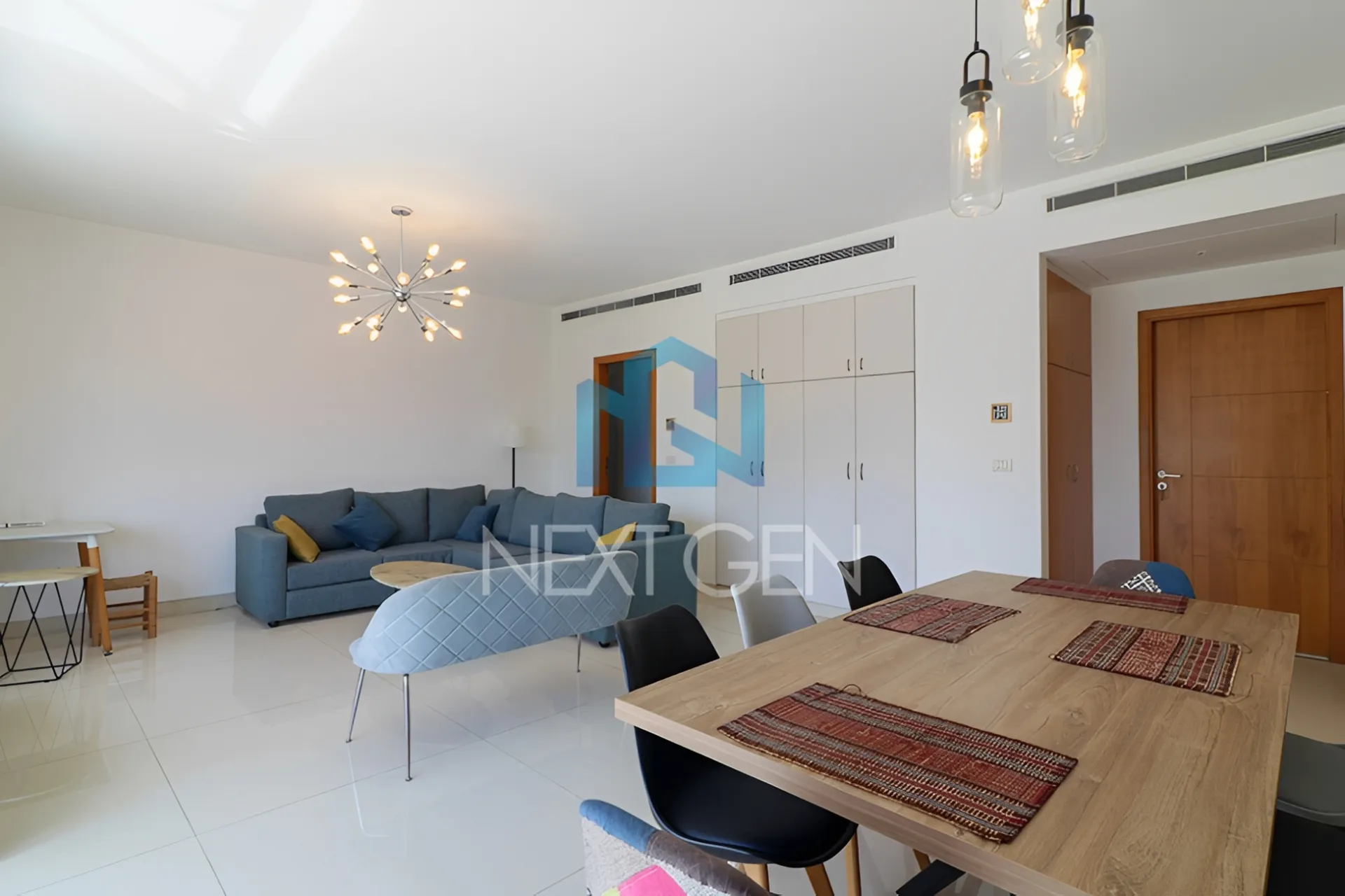 Apartment for rent in Achrafieh, Beirut, Lebanon - 3 bed, 4 bath