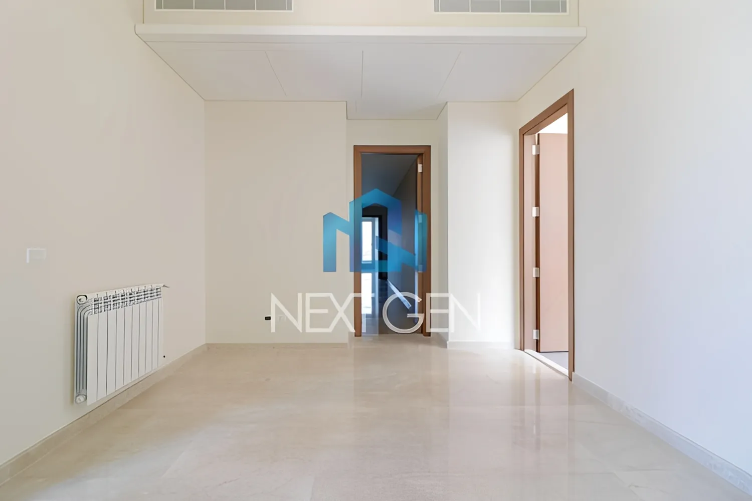 Apartment for Sale in Ain Al Mraiseh - 4 bed, 6 bath