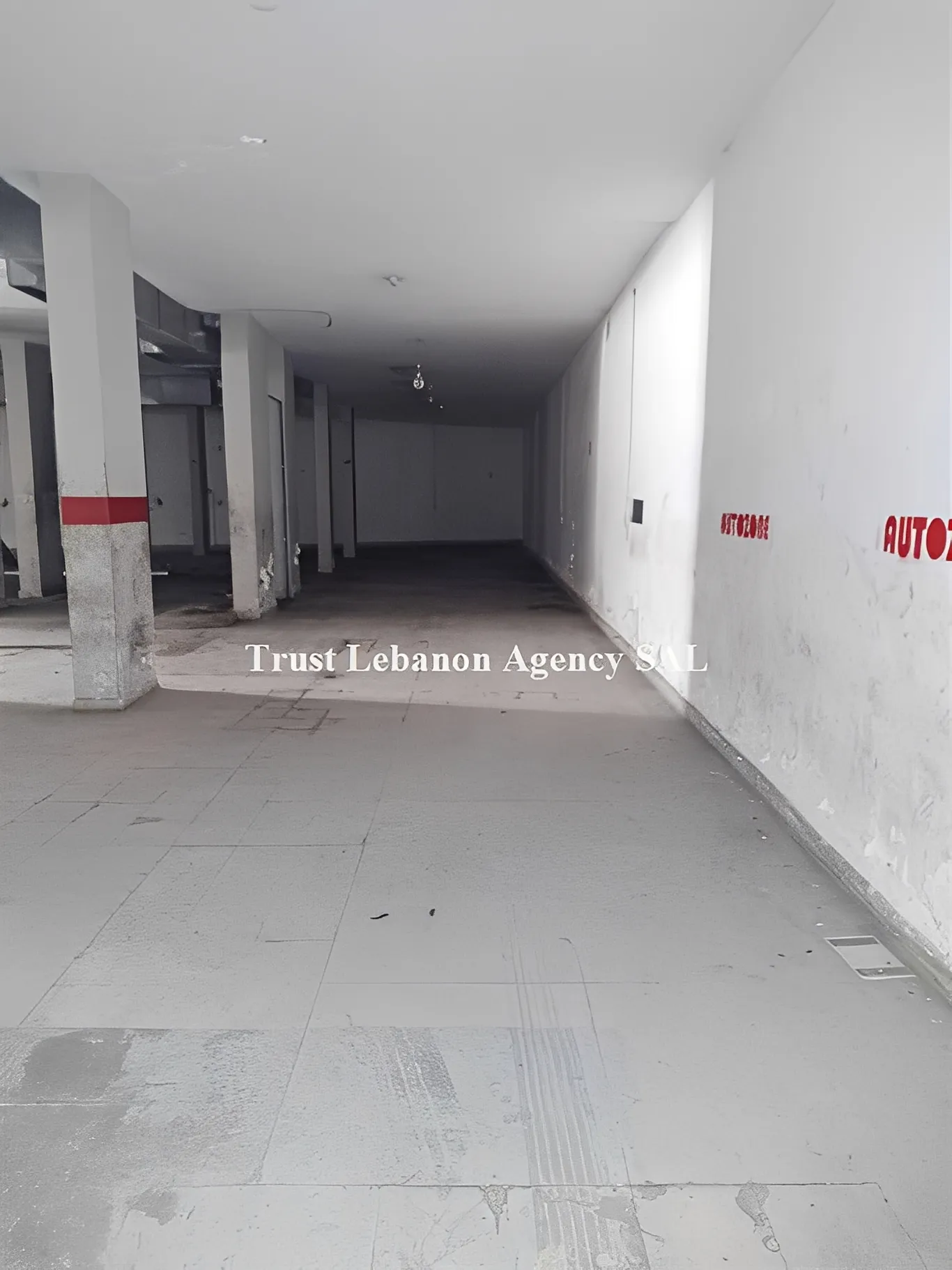 Warehouse for sale in Metn, Nahr El Mott