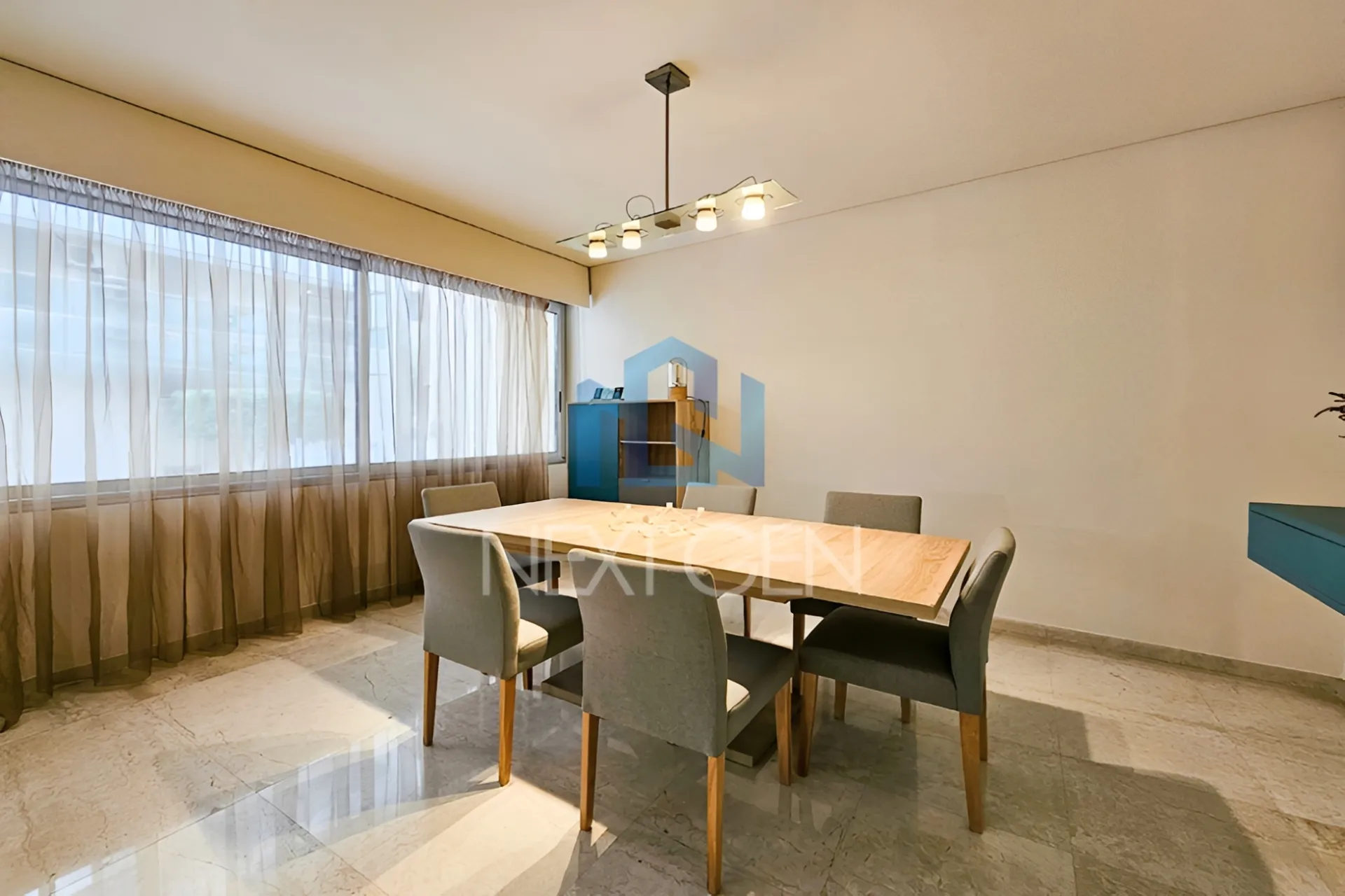 Apartment for rent in Achrafieh, Beirut, Lebanon - 1 bed, 2 bath