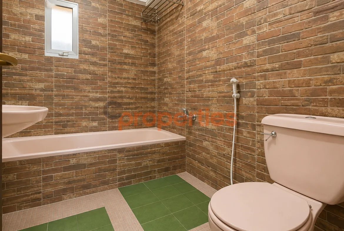 Apartment for Sale in Mar Elias - 3 bed, 3 bath