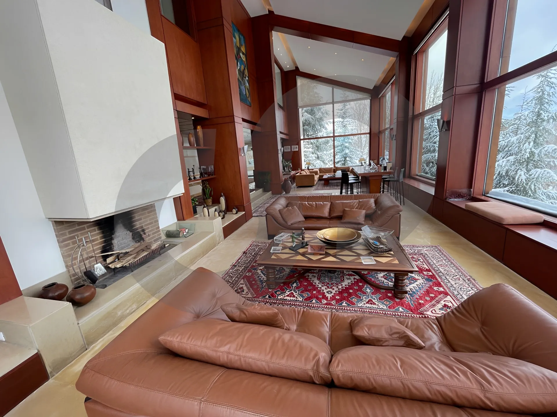 Villa for Sale in Faqra - 6 bed, 8 bath