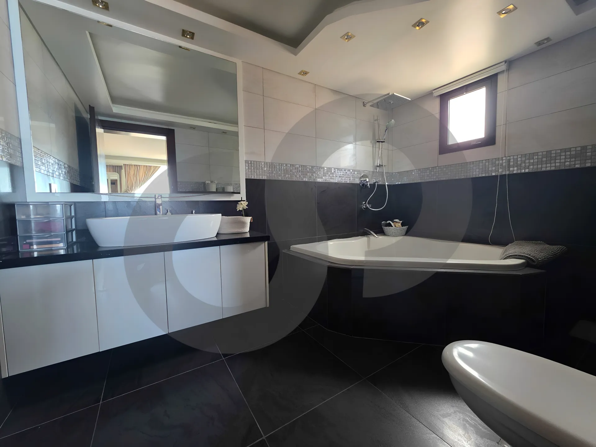 Apartment for Sale in Sahel Aalma