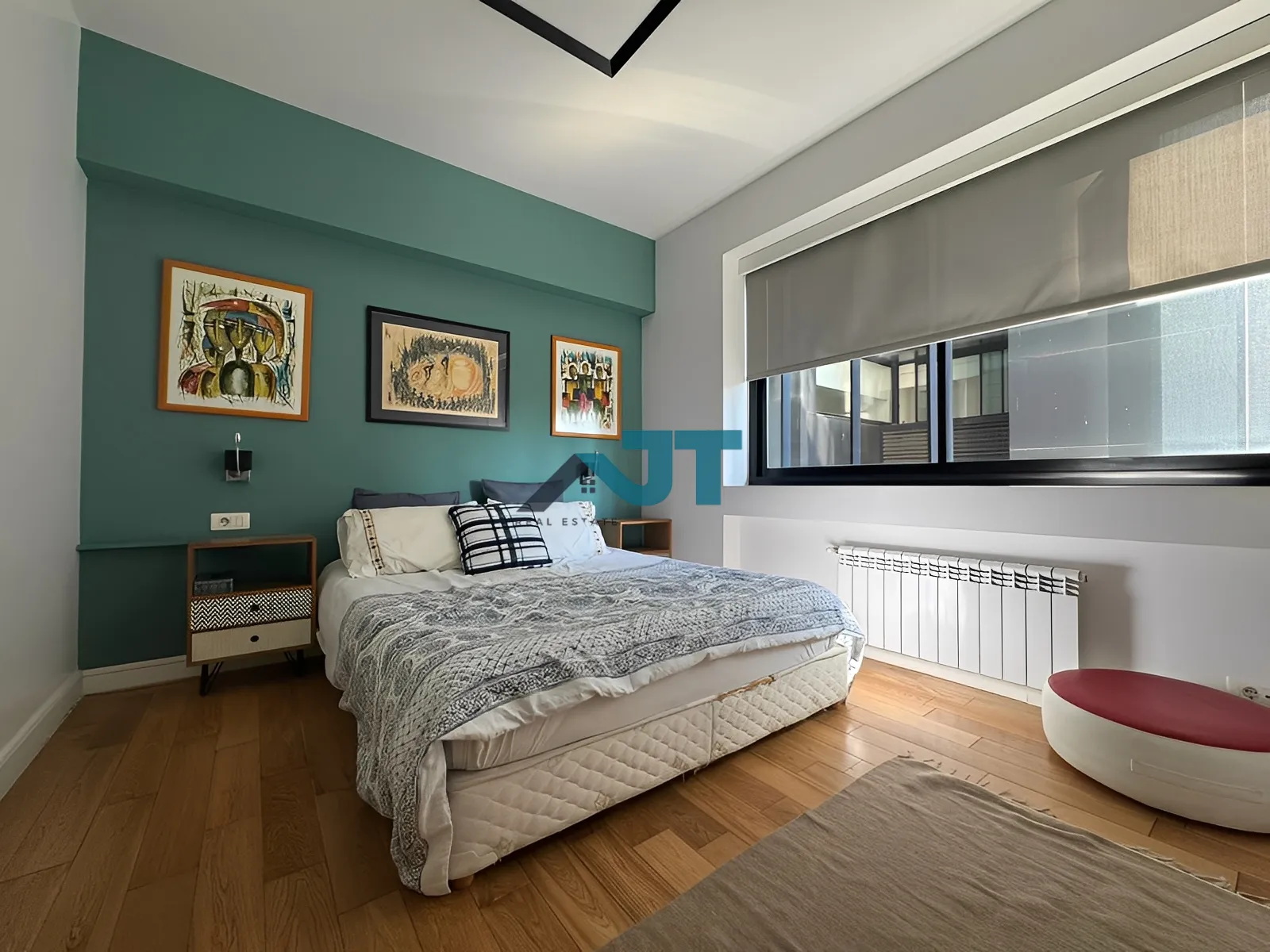 Loft For Rent in Caree d'or, achrafieh