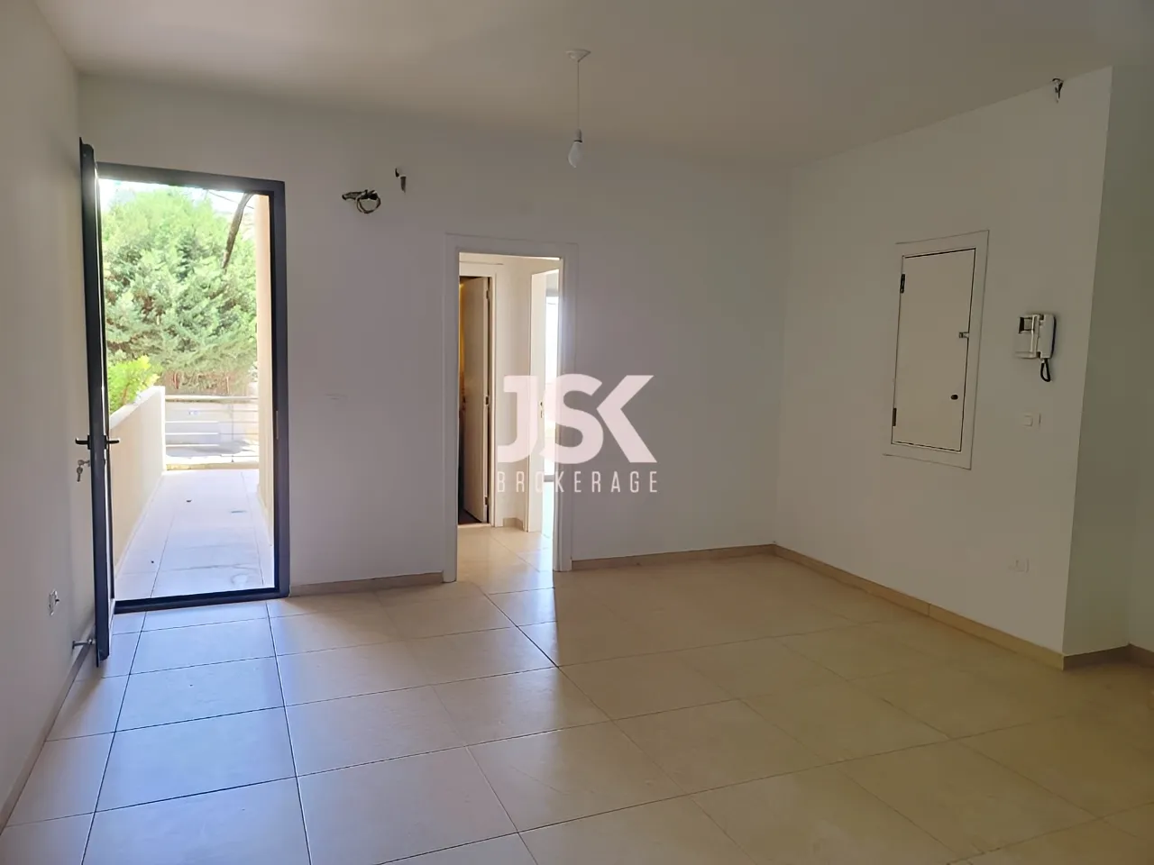 Apartment for Sale in Hosrayel