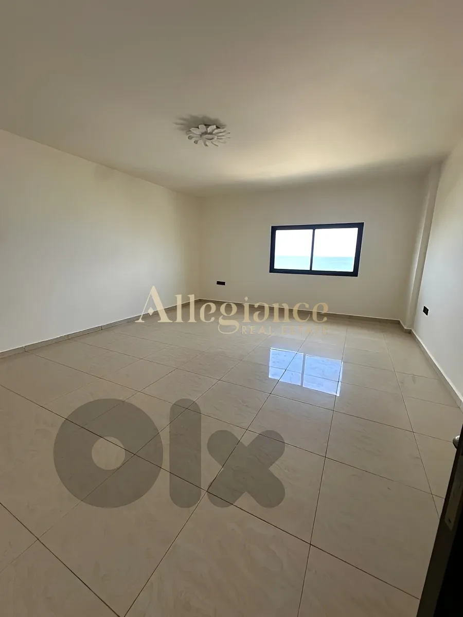 Apartment for sale in Greater Sour