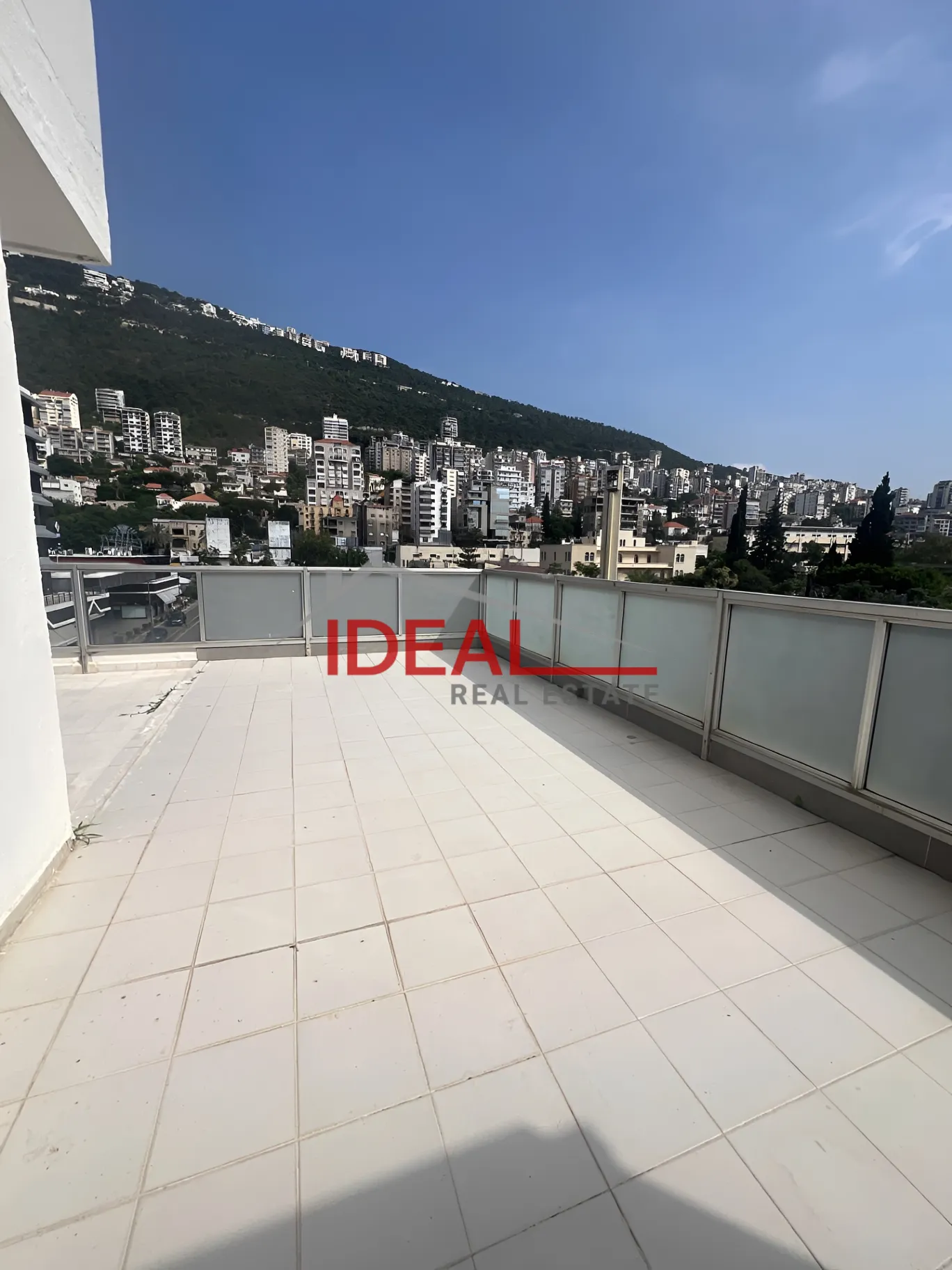 Office for rent in Jounieh, Lebanon