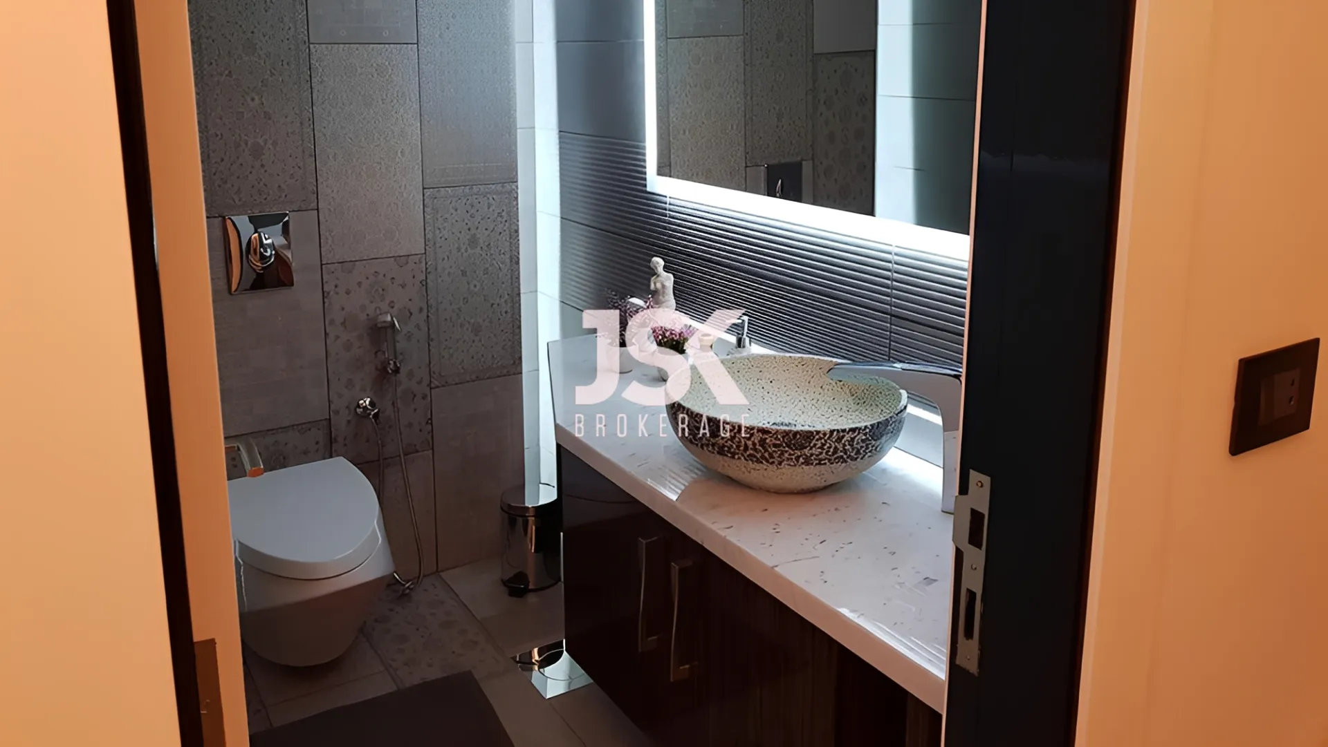 Apartment for Sale in Halat, Lebanon
