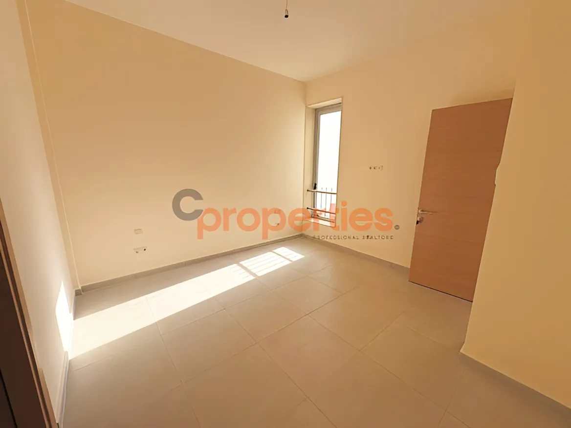 Apartment for Rent in Louaizeh