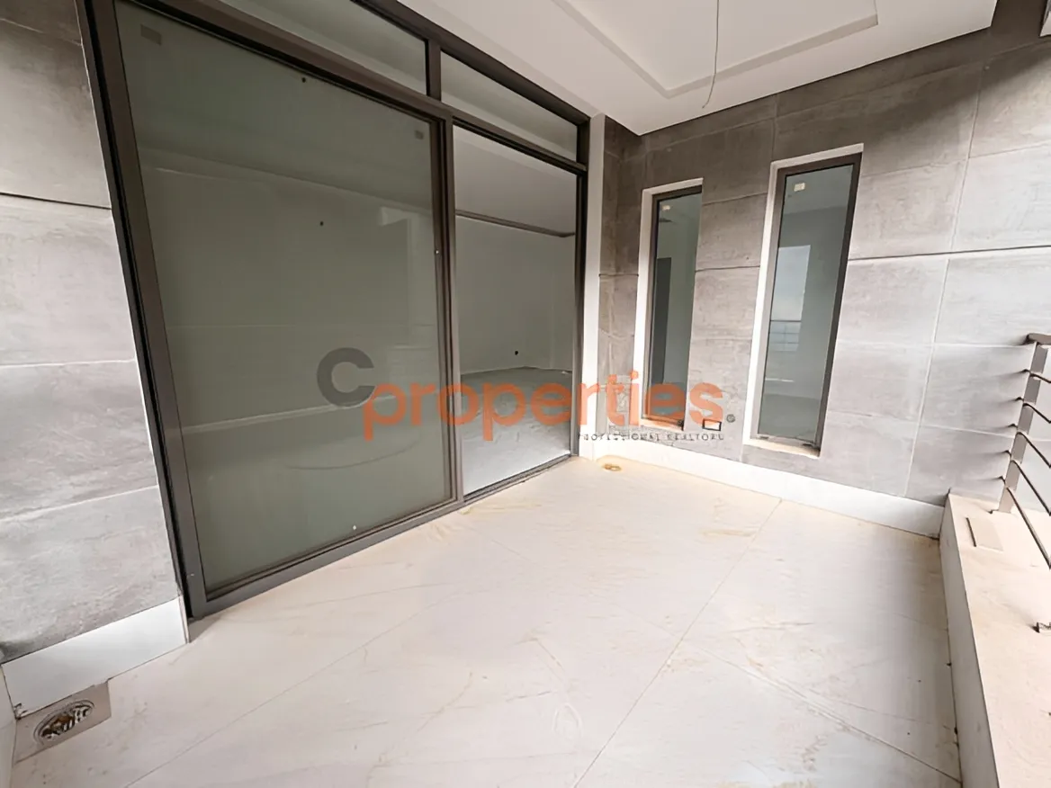 Apartment for Rent in Louaizeh - 3 bed, 4 bath