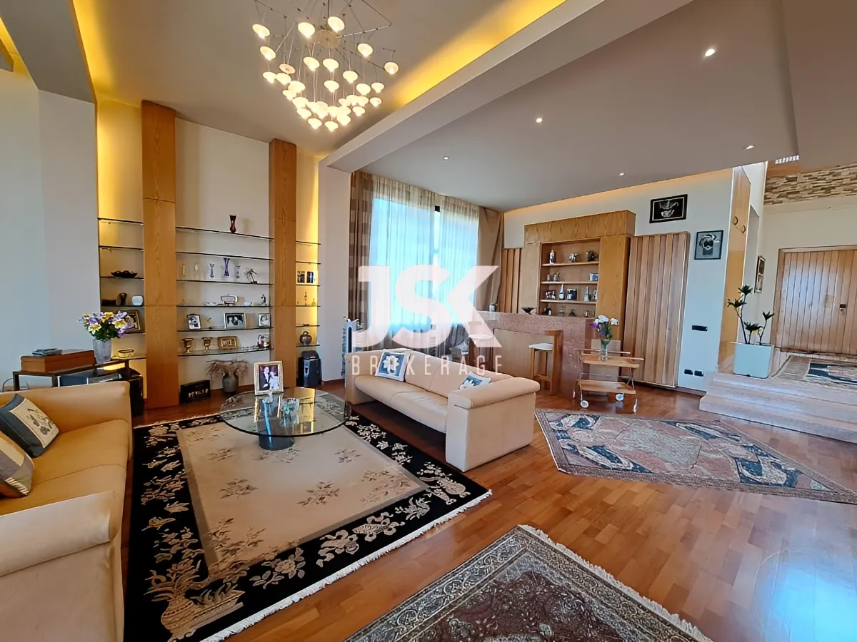 Villa for Sale in Ain Aar, Lebanon