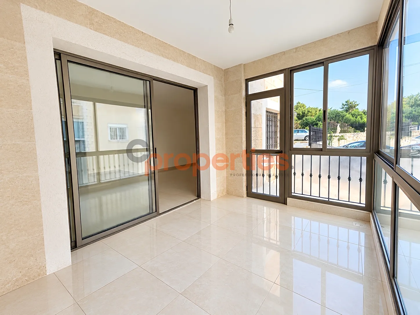 Apartment for Sale in Aamchit
